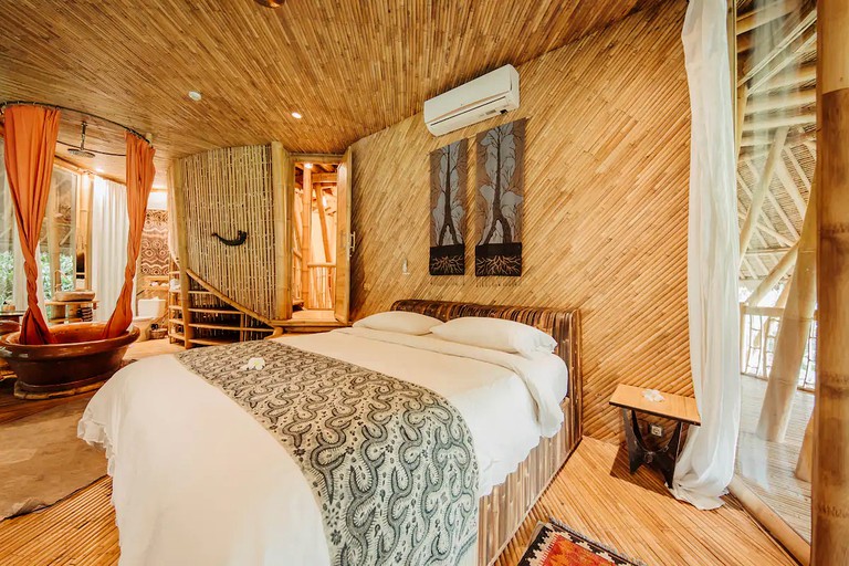 Tree Houses (Denpasar, Bali, Indonesia)