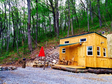 Unique Wooden Tennessee Cabin near Knoxville for Relaxing Great Smoky Vacations - Photo 3