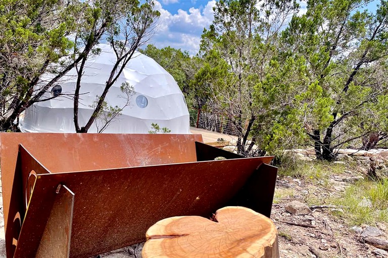 Domes (Marble Falls, Texas, United States of America)