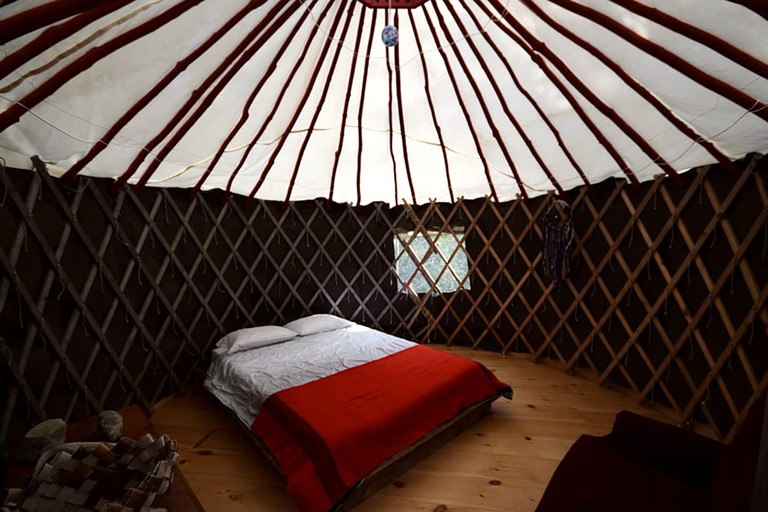 Yurts (Powassan, Ontario, Canada)