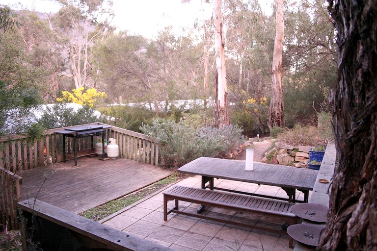 Cottages (Halls Gap, Victoria, Australia)