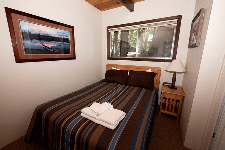 Cabins (United States of America, South Lake Tahoe, California)