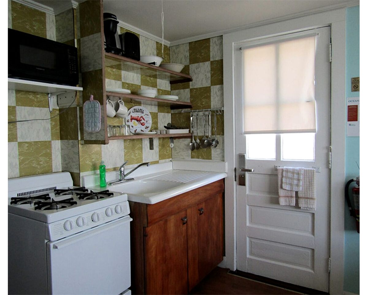 Steps to the Sand with Coastal Charm in North Truro, Massachusetts