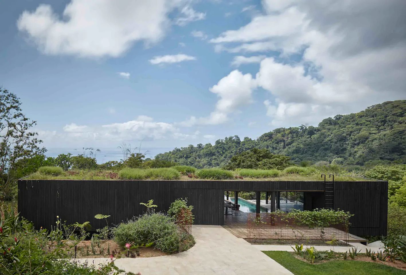 Stunning Costa Rica Villa with an Infinity Pool
