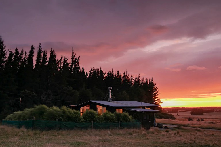 Log Cabins (Windwhistle, South Island, New Zealand)