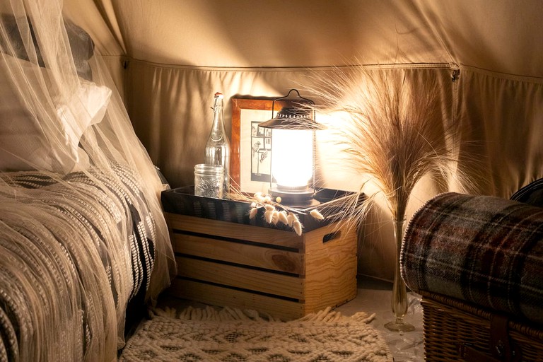 Tipis (Woodridge, New York, United States of America)