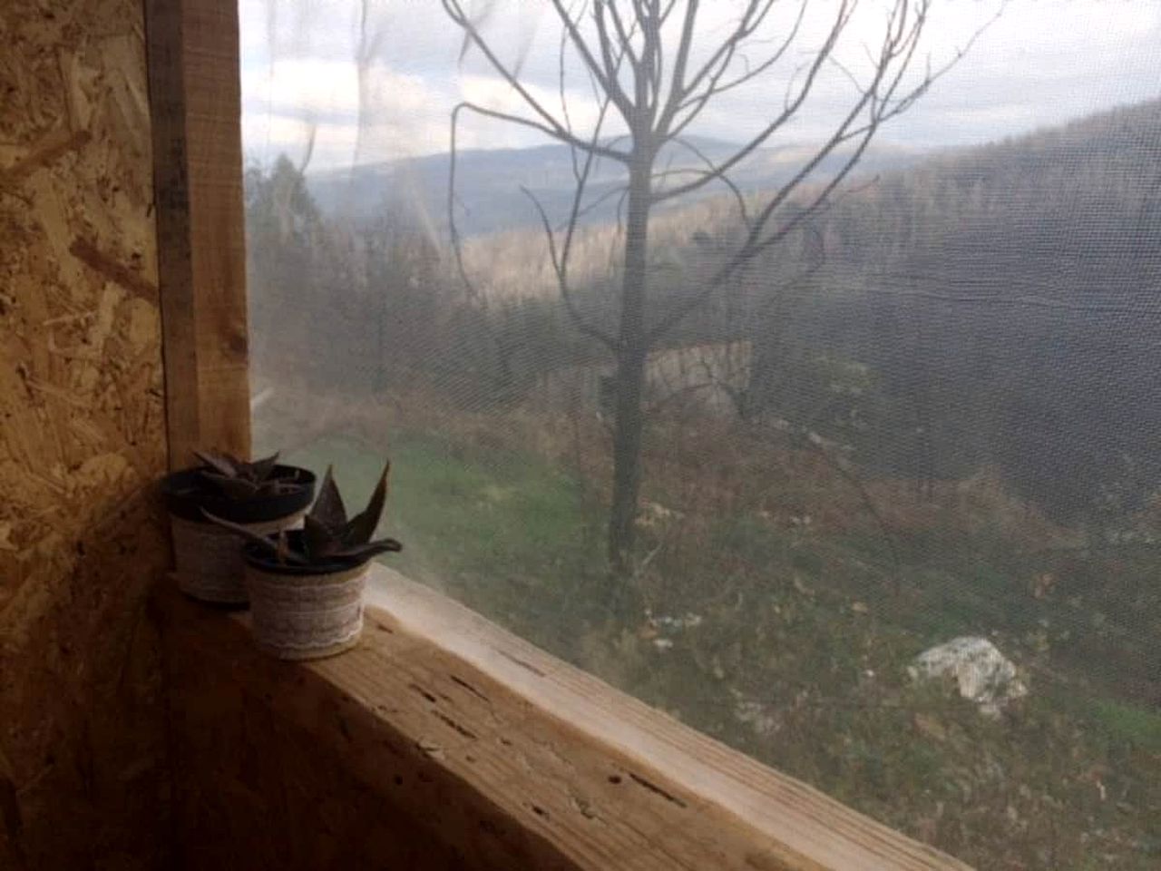Rustic Hobbit House Accommodation in Serra do Açor for a Relaxing Holiday in Portugal