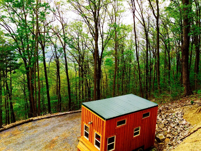 Cabins in Newport, TN