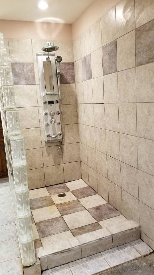 Vacation Cabin Rental with Picturesque Views from the Deck in Killeen, Texas