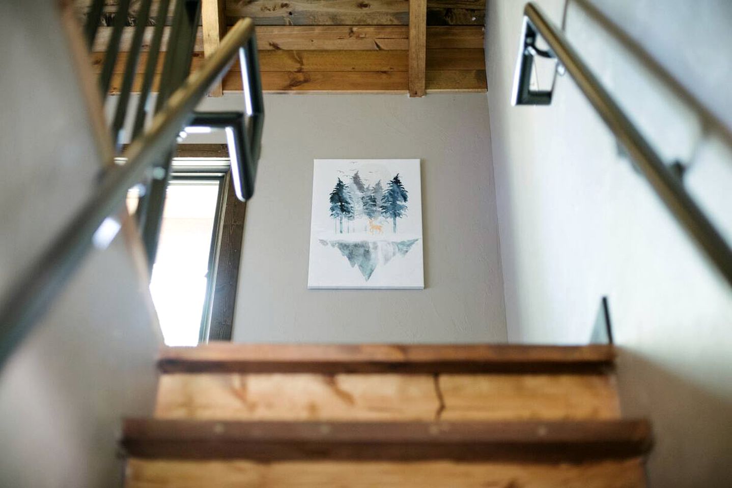 Open-Plan Black Hills Cabin Ideal for a Family Vacation in South Dakota