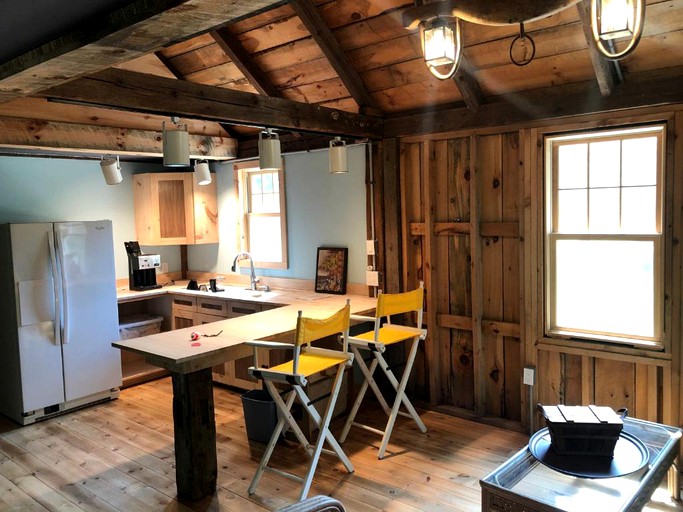 Barns (South Berwick, Maine, United States of America)