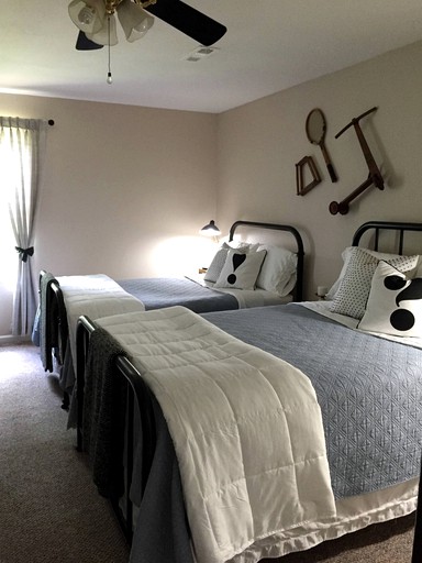 Cottages (Sweetwater, Tennessee, United States of America)