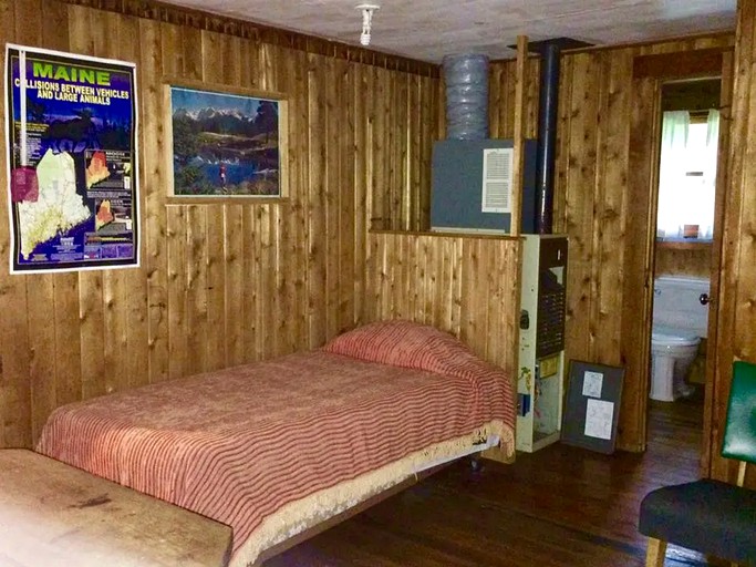 Lakefront Cabin Rental with Large Screen Porch near Baxter State Park, Maine | Cabins (Lakeville, Maine, United States of America)