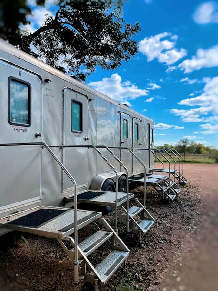 Wake and Glamp: Safari Tent Retreat for Water Sport Lovers in Cibolo, TX