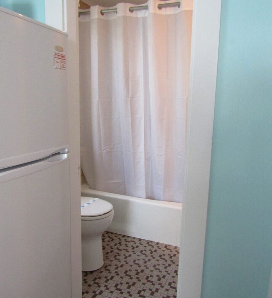 Beachside Retreat with Scenic Views in North Truro, Massachusetts