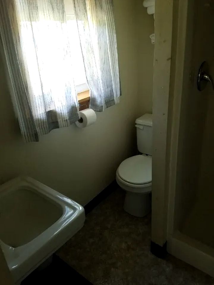 Family Cabin in Stewartstown for a New Hampshire Weekend Getaway