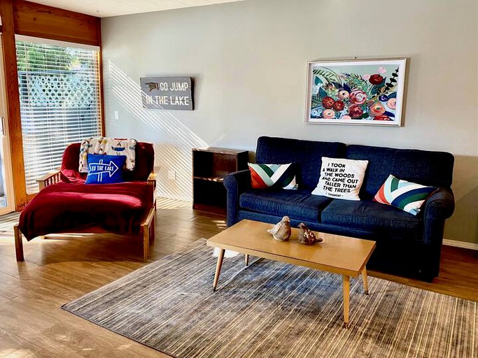 Beach Houses (Balmoral, British Columbia, Canada)