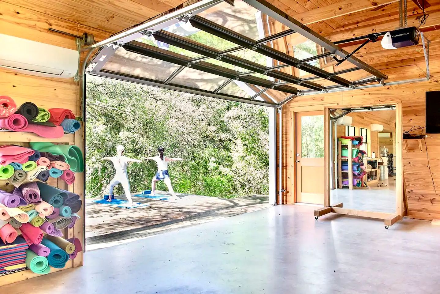 Scenic Marble Falls Cabin Rental with Lake Access