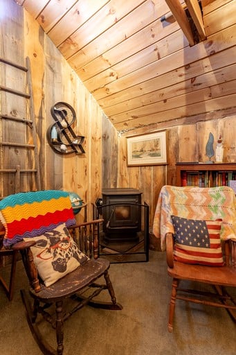 Barns (Willington, Connecticut, United States of America)