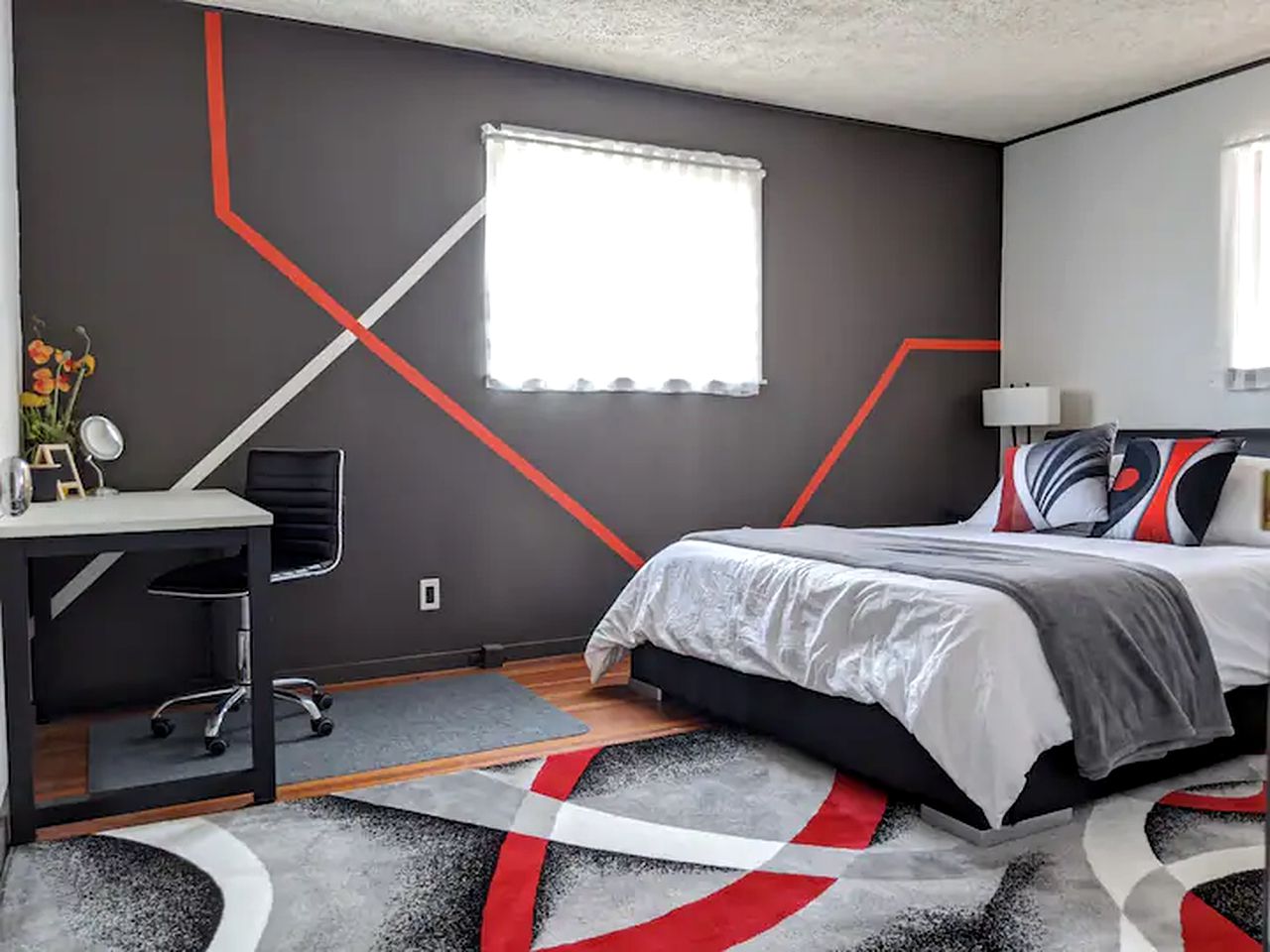 Pet-Friendly Cabin Rental near Mount Shasta for Glamping in Northern California