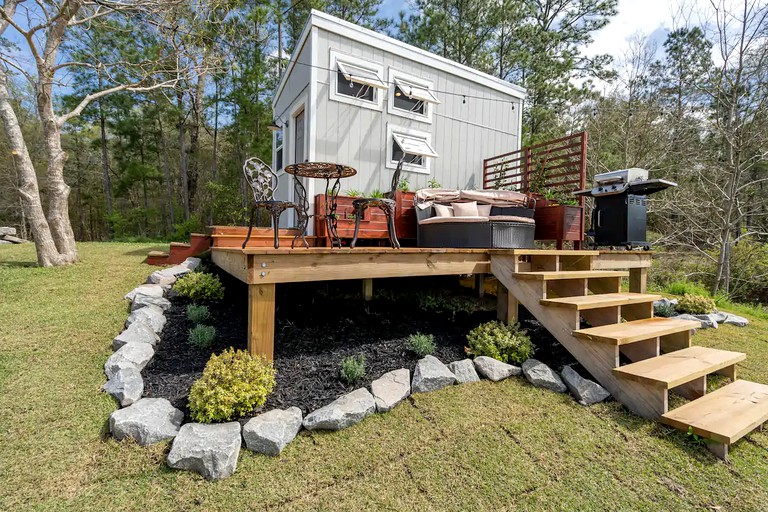 Tiny Houses (Charleston, South Carolina, United States of America)