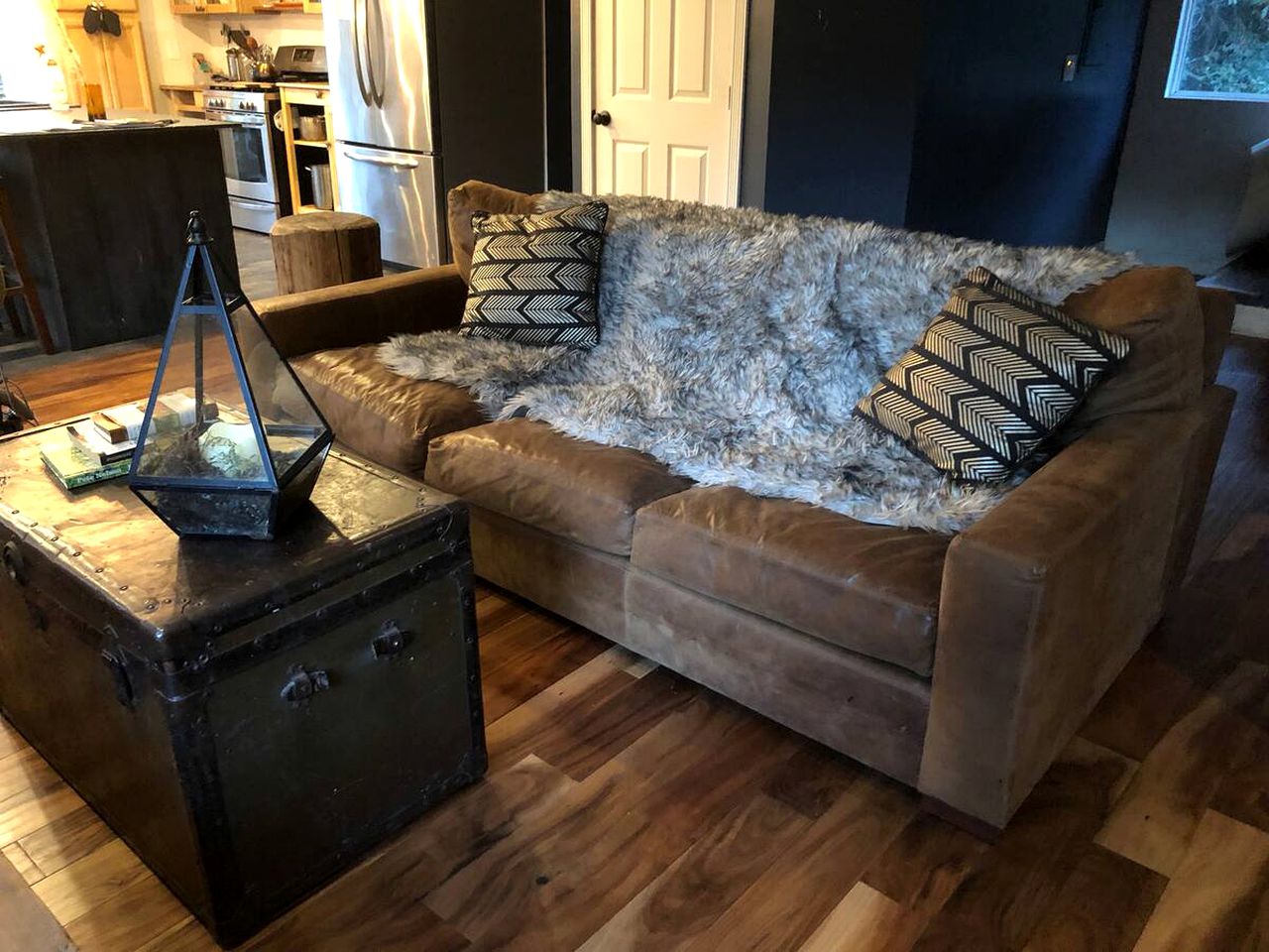 Charming Cabin Rental with a Hot Tub Ideal for a Weekend Getaway from San Francisco