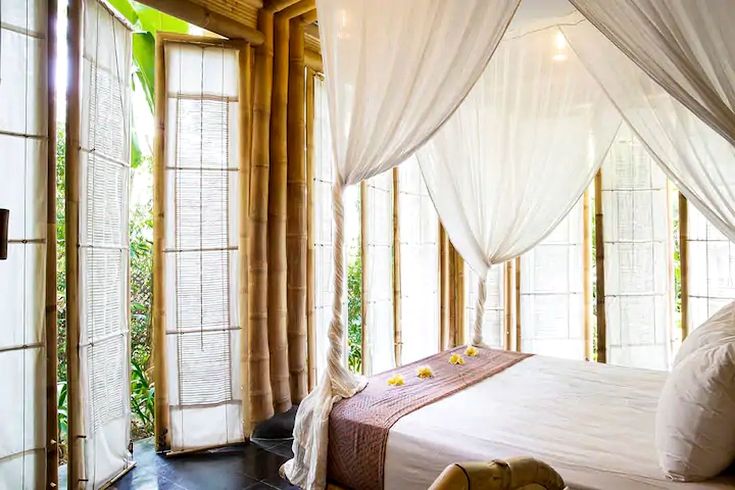 Magical Bali Villa With Pool and Tropical Surroundings