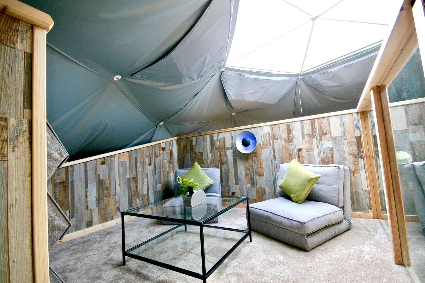 Unique Devonshire Dome with Hot Tub Perfect for Glamping in England