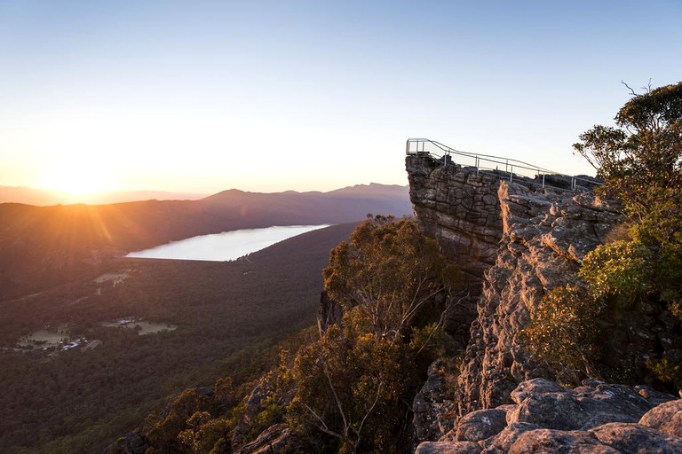 Cottages (Halls Gap, Victoria, Australia)