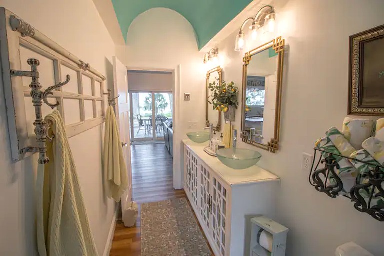 The Unforgettable La Sirata and Casita Together | Cottages (Midway, Georgia, United States of America)