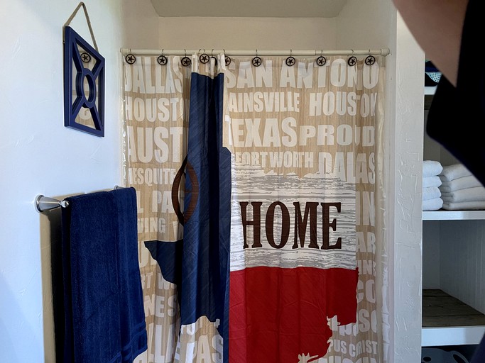 Cabins (Brazoria County, Texas, United States of America)