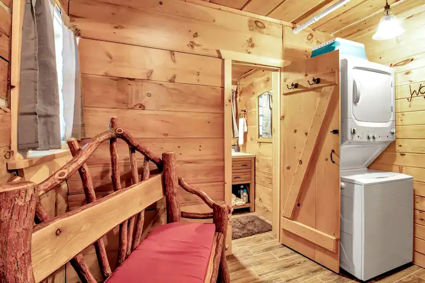 Peaceful Log Cabin Rental for a Vacation in Upstate New York