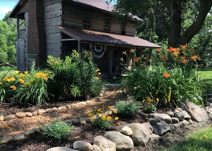 Enchanting Vacation Rental on Working Alpaca Farm near Kokomo, Indiana | Cabins (Flora, Indiana, United States of America)