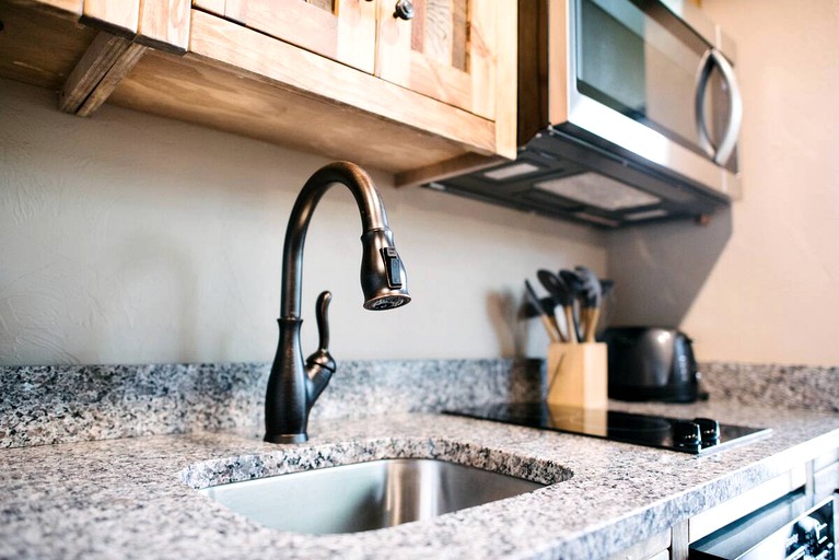 Cabins (Custer, South Dakota, United States of America)