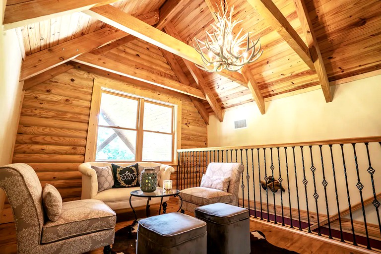 Cabins (Willis, Texas, United States of America)