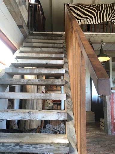 Cabins (Akaroa, South Island, New Zealand)