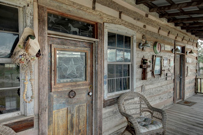 Log Cabins (Ingram, Texas, United States)