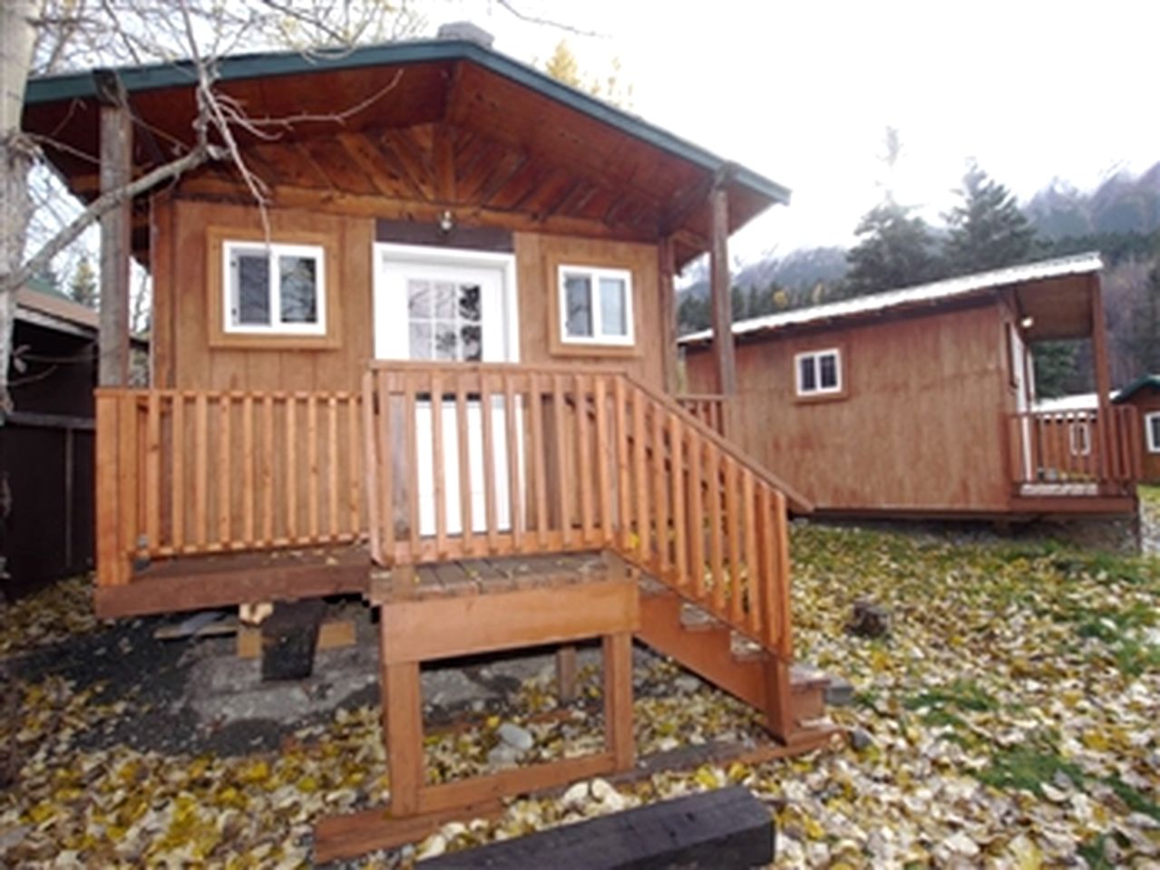 Small Group Cabin Ideal to Relax and Explore Nature in Alaska