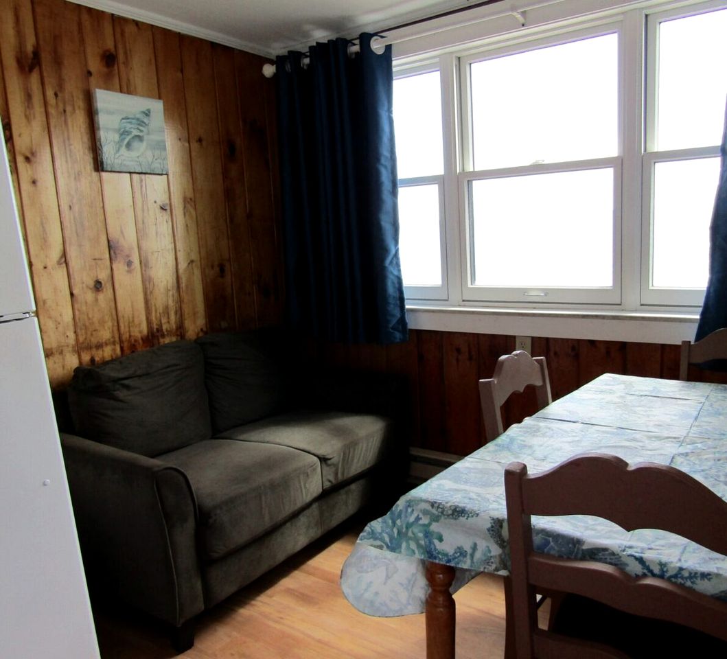 Seaside Escape with Coastal Vibes in North Truro, Massachusetts