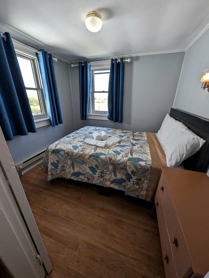 Seaside Escape with Coastal Vibes in North Truro, Massachusetts