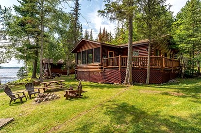 Lakeside Cabin Rental for Unforgettable Family Glamping Escapes to Ely, Minnesota photo 2