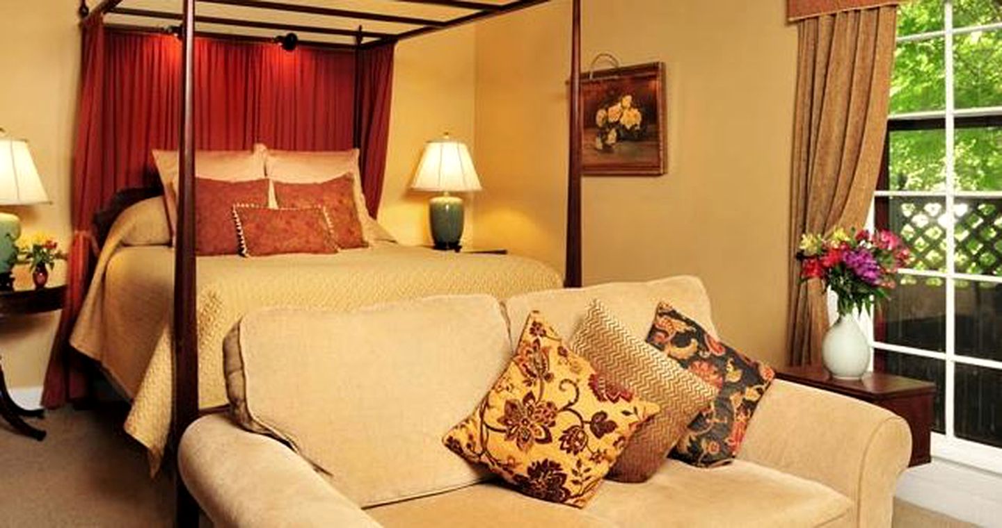 Nature Lodges (Canandaigua, New York, United States)