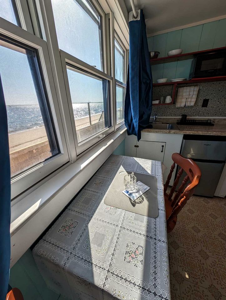 Beachside Retreat with Fresh Ocean Air in North Truro, Massachusetts