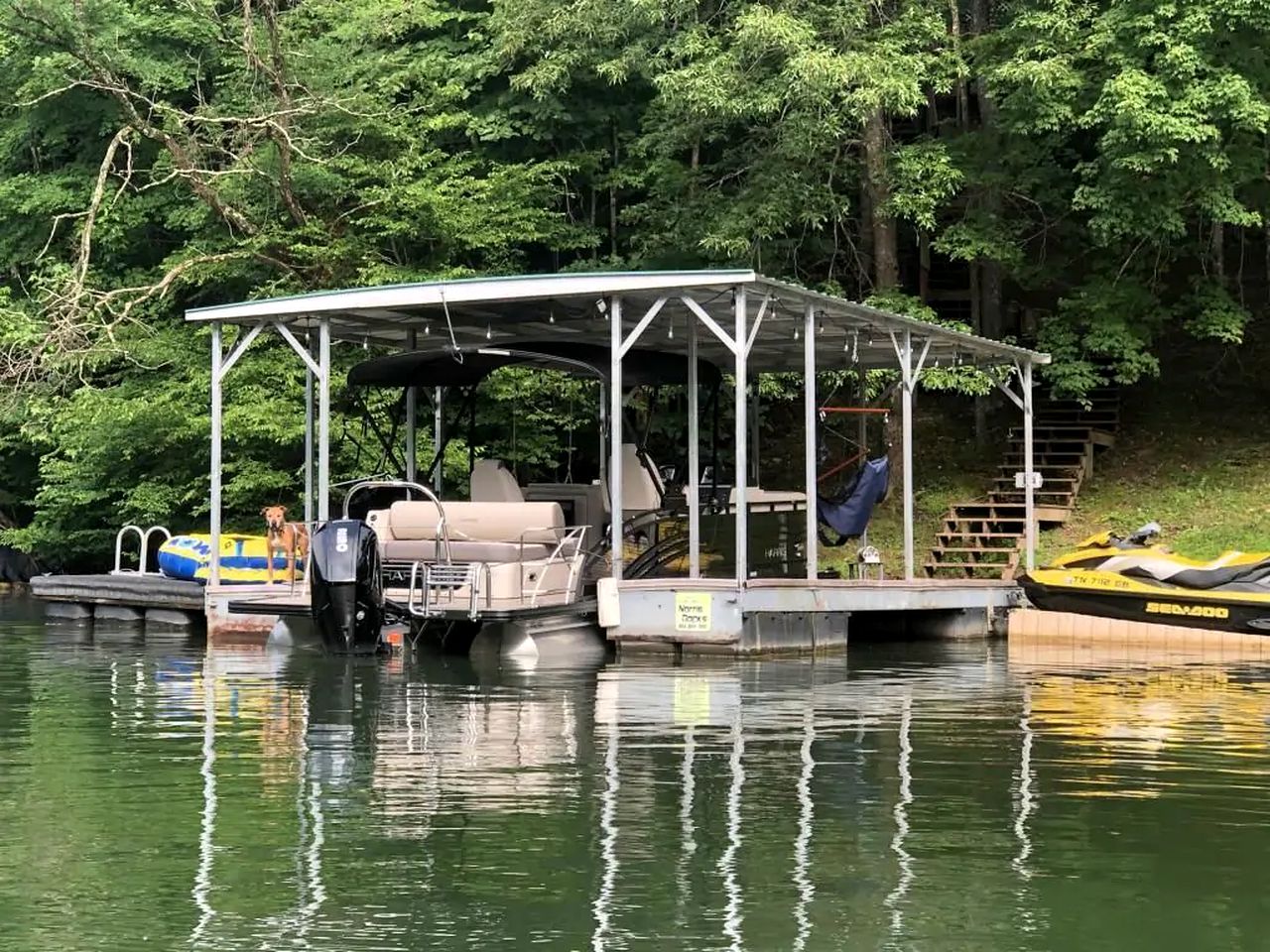 Fantastic Tennessee Vacation Rental for Getaways on Norris Lake