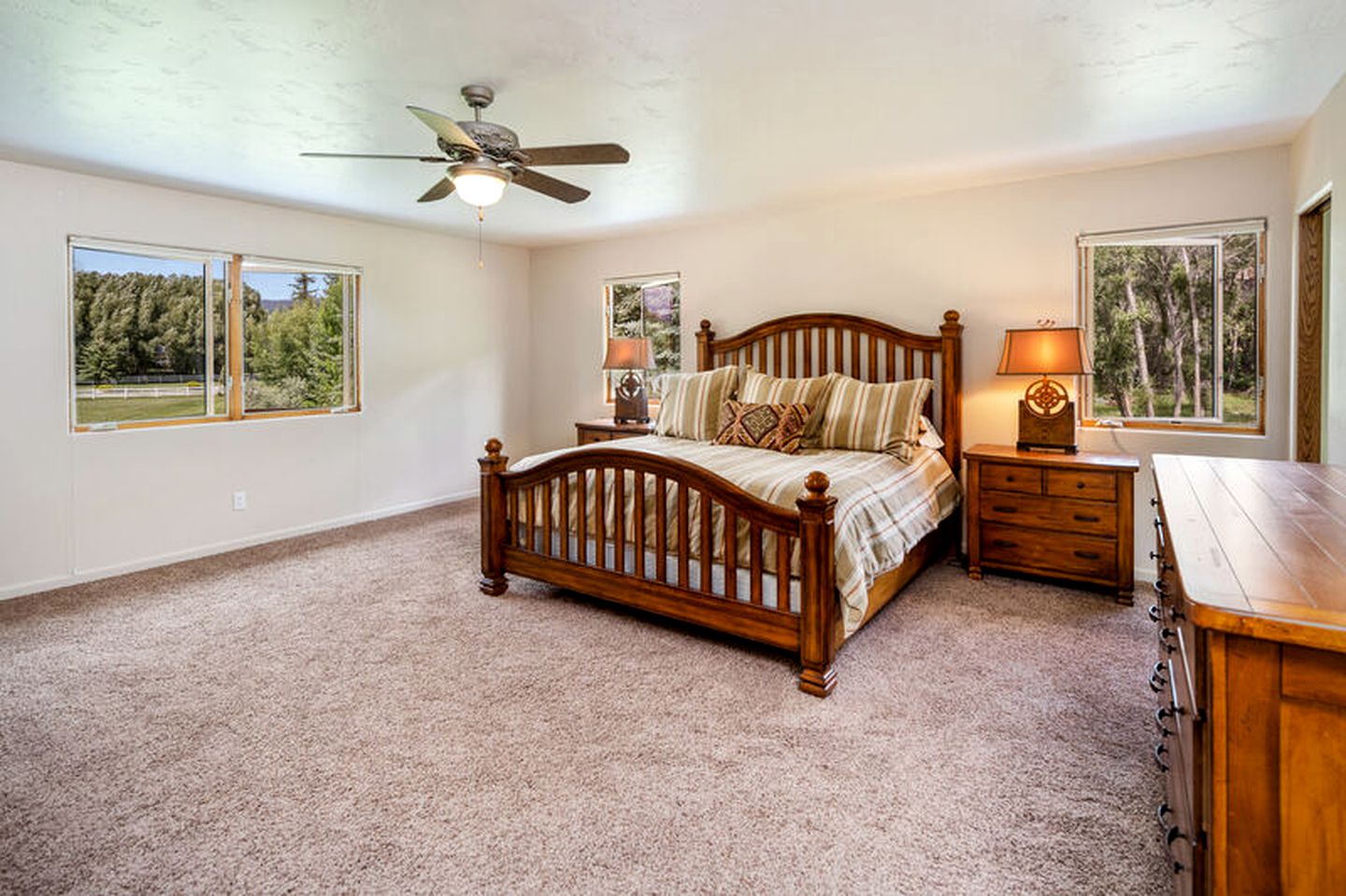 Picturesque Durango Cabin Perfect for a Peaceful Vacation in Colorado