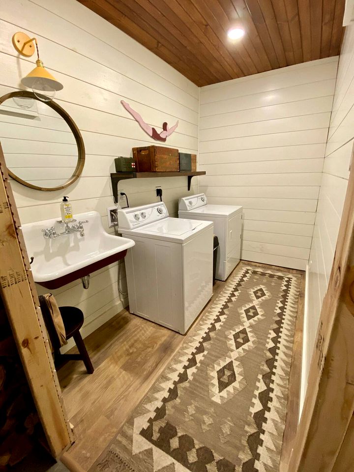 Charming Lakeside Lodging in Minocqua Perfect for a Nature Escape in Wisconsin