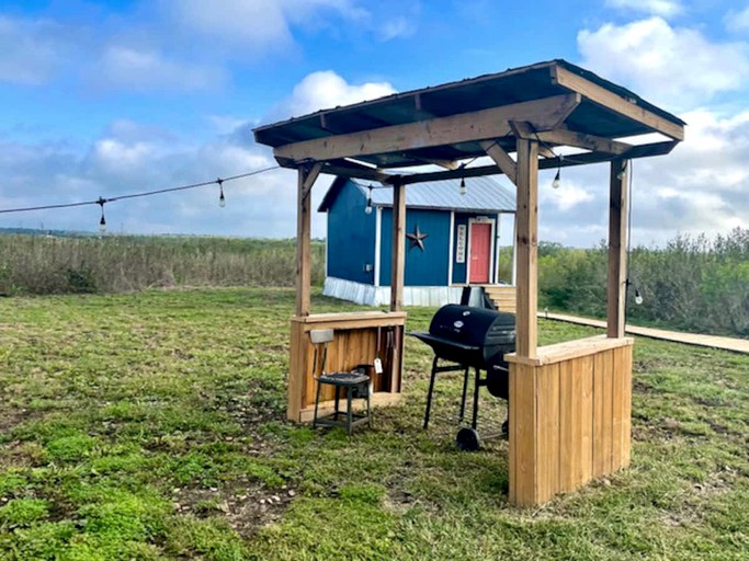 Tiny Houses (San Antonio, Texas, United States of America)