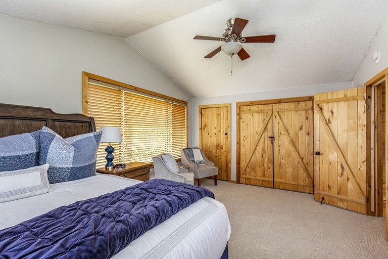 Cabins (Durango, Colorado, United States)