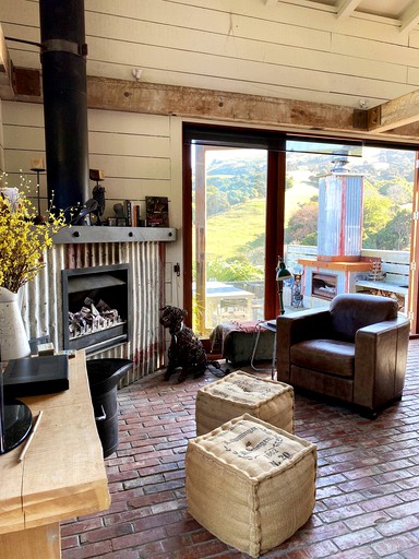 Cabins (Akaroa, South Island, New Zealand)