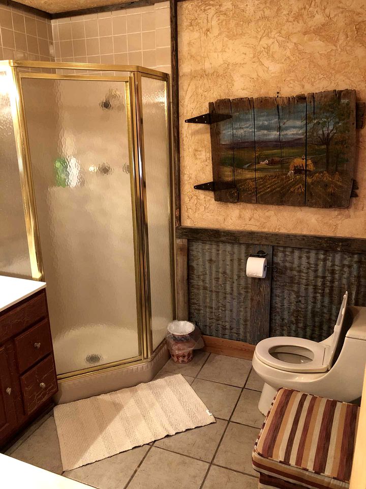 Antler Mountain House in Tarpley, TX